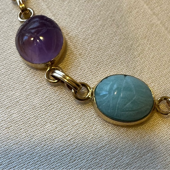 14/20 Gold Filled Pastel Carved Scarab Bracelet - Picture 5 of 9
